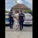 video: scandal în plină stradă, la sântimbru: un tânăr a